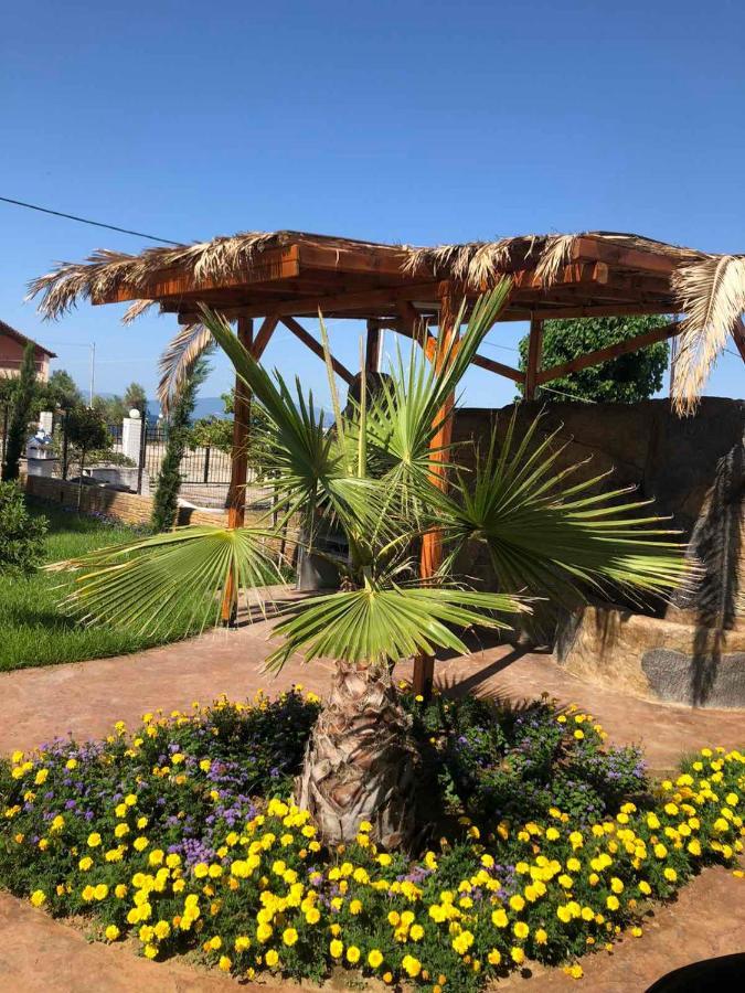 Guest House Costa 2 Karianí Zewnętrze zdjęcie